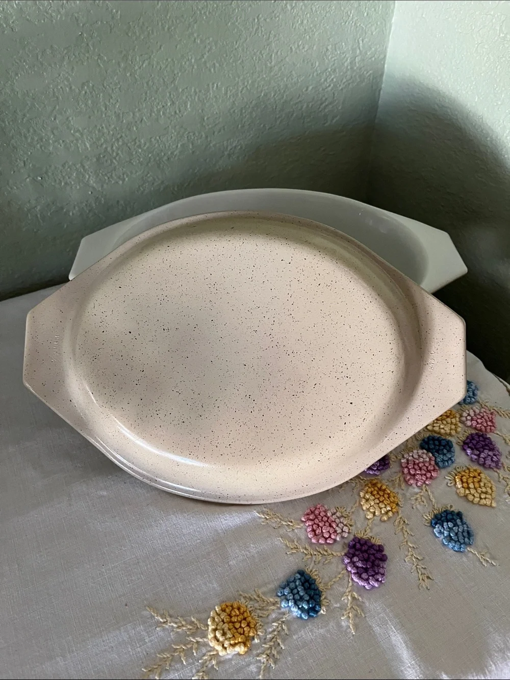 Vintage Pyrex Homestead Oval Covered Casserole Dish, 1976–1980 complete set